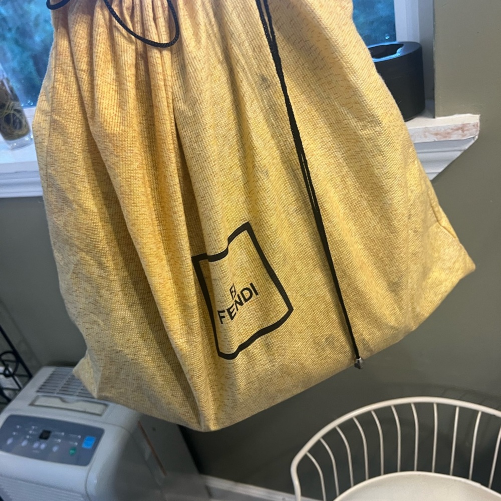 Fendi backpack - Picture 9 of 12